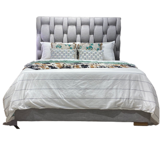 Cama de Lujo Gucci con Cabecero Alto de 147cm para Dormitorio Moderno