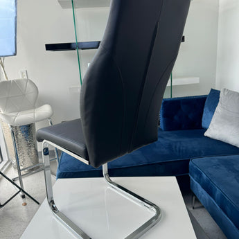 Silla Comedor Dora Negra Moderna y Cómoda para Estilo Sofisticado