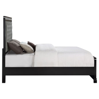 Cappola Upholstered Tufted Bed Silver And Black - MartincFurniture