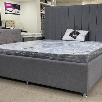 Cama Queen Dallas Tapizada, Diseño Moderno, Soporte Firme, Confortable, Múltiples Colores